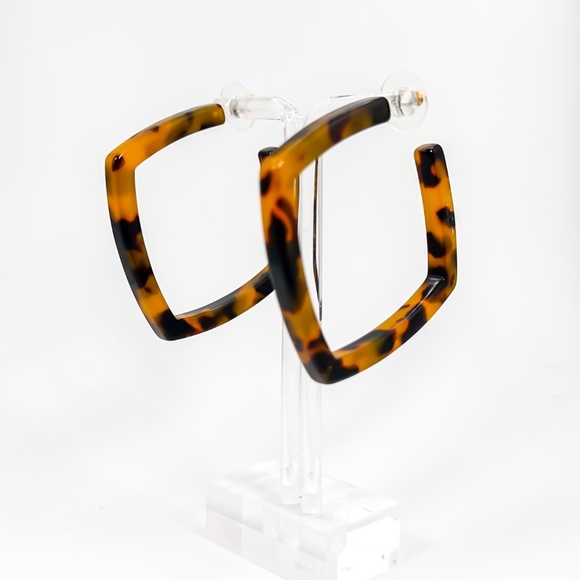 JCREW Jewelry - Dark Tortoise Pattern, Acetate Hoop Earrings- Lightly Worn - Picture 1 of 4
